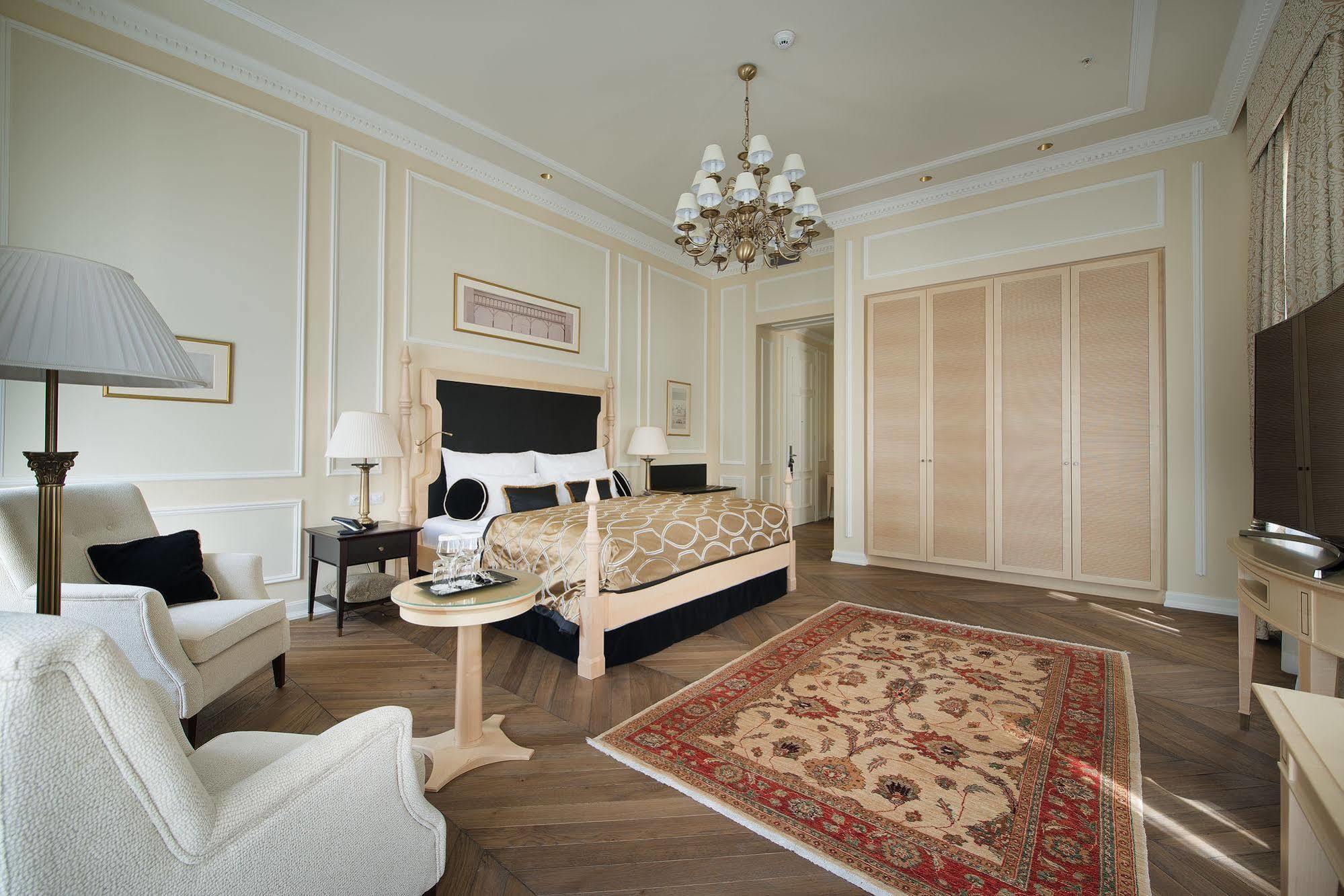Wilson Palace By Loft Bratislava Exterior foto